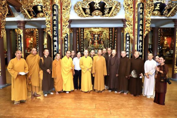 Phân ban Phật tử Dân tộc T.Ư thăm Ban Trị sự Phật giáo tỉnh Hà Giang