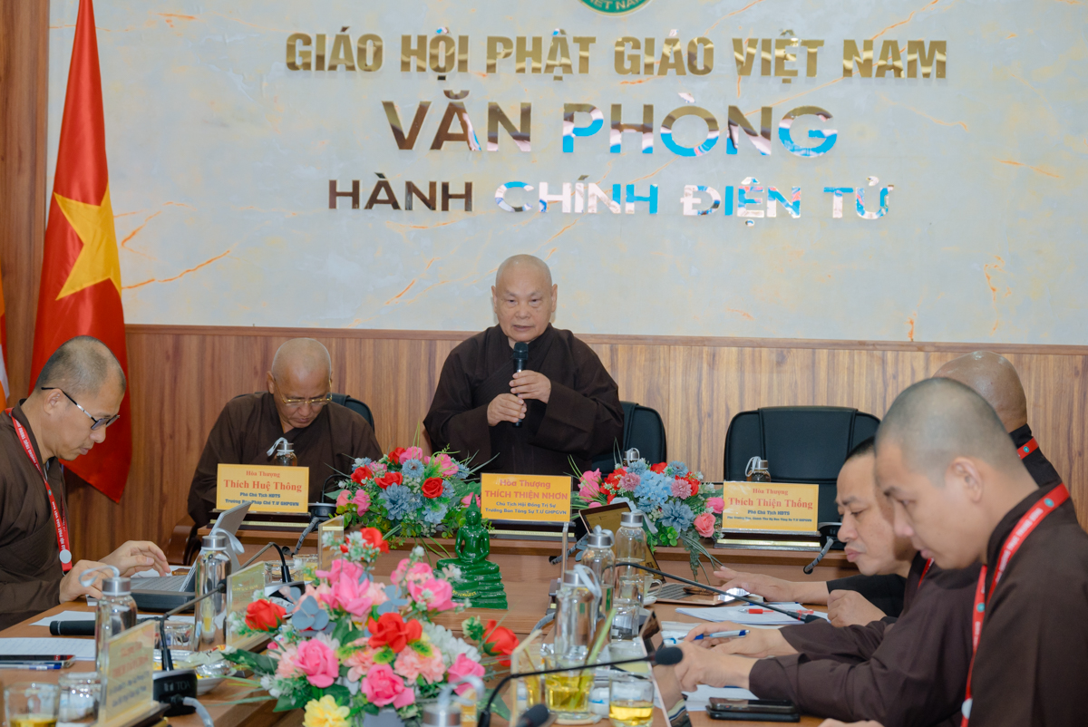 Văn phòng II Trung ương Giáo Hội báo cáo công tác Phật sự tại Hội nghị giao ban