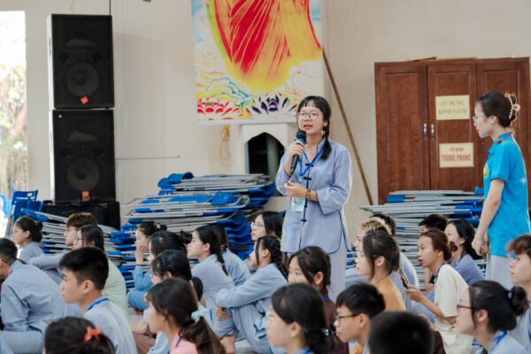 Chương trình Học kỹ năng: Phòng chống ma túy và An ninh mạng của khóa tu mùa hè đợt 2 tại chùa Khai Nguyên