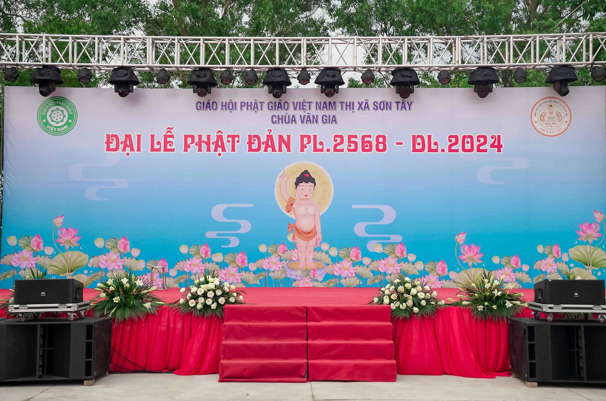 Chùa Vân Gia: Lễ Phật Đản