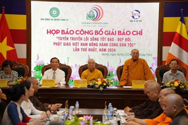 giải báo chí Phật giáo