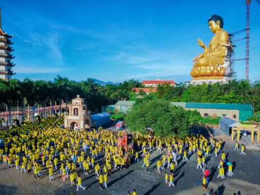 Một mùa hè nữa lại về, là khoảng thời gian các bạn nhỏ được nghỉ ngơi, vui chơi sau thời gian học tập vất vả. Chắc chắn rất nhiều bậc phụ