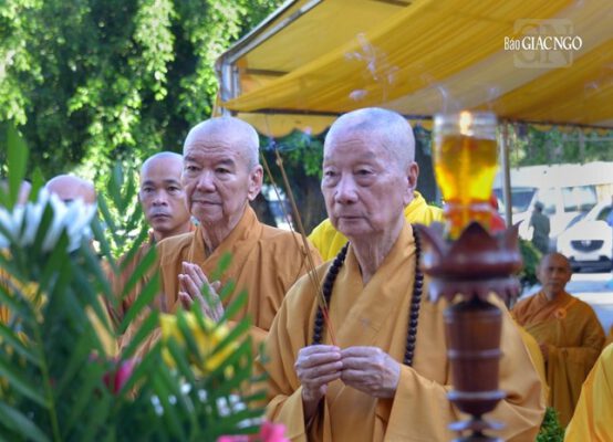 Đại lão Hòa thượng Thích Trí Quảng, Pháp chủ GHPGVN, Chứng minh Đạo sư Thiên Thai thiền giáo tông đã về tổ đình Thiên Thai đảnh lễ Tổ sư Huệ 